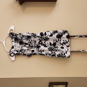 Women's maternity dress tank top, size medium, Motherhood